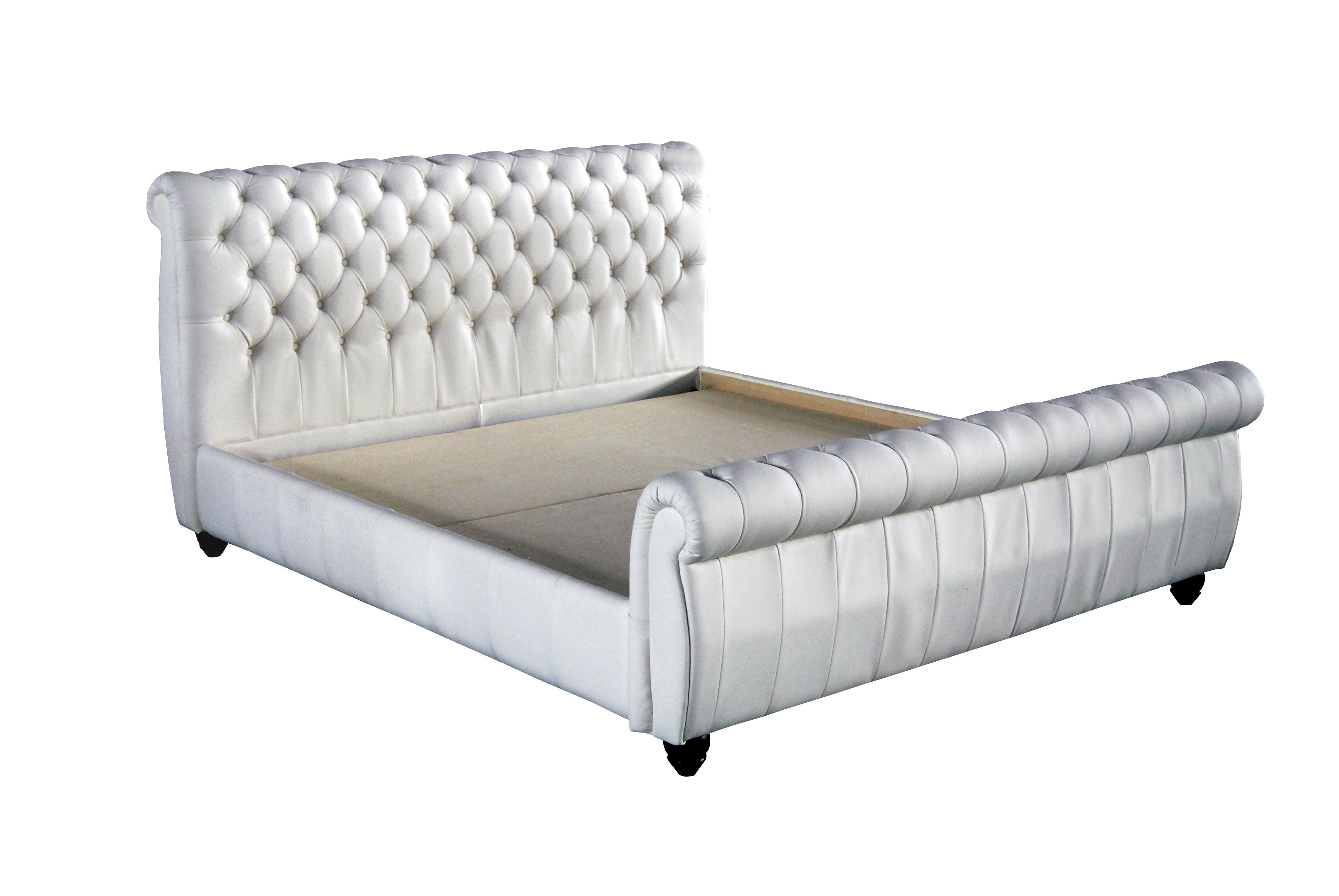 Chesterfield High Footboard Bed